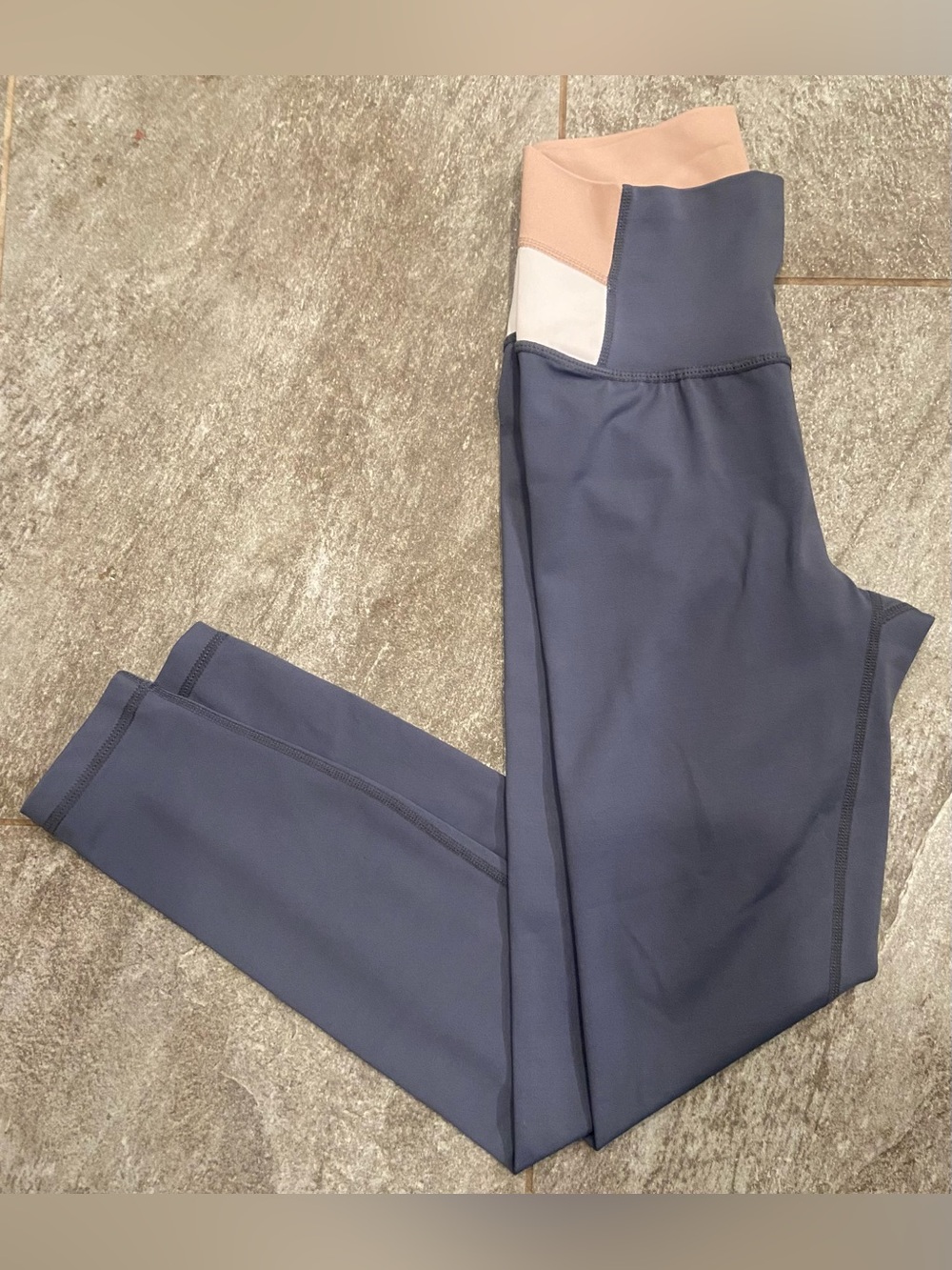 Allfenix Cropped Colorblocked Leggings ~ Worn One Time ~ XS